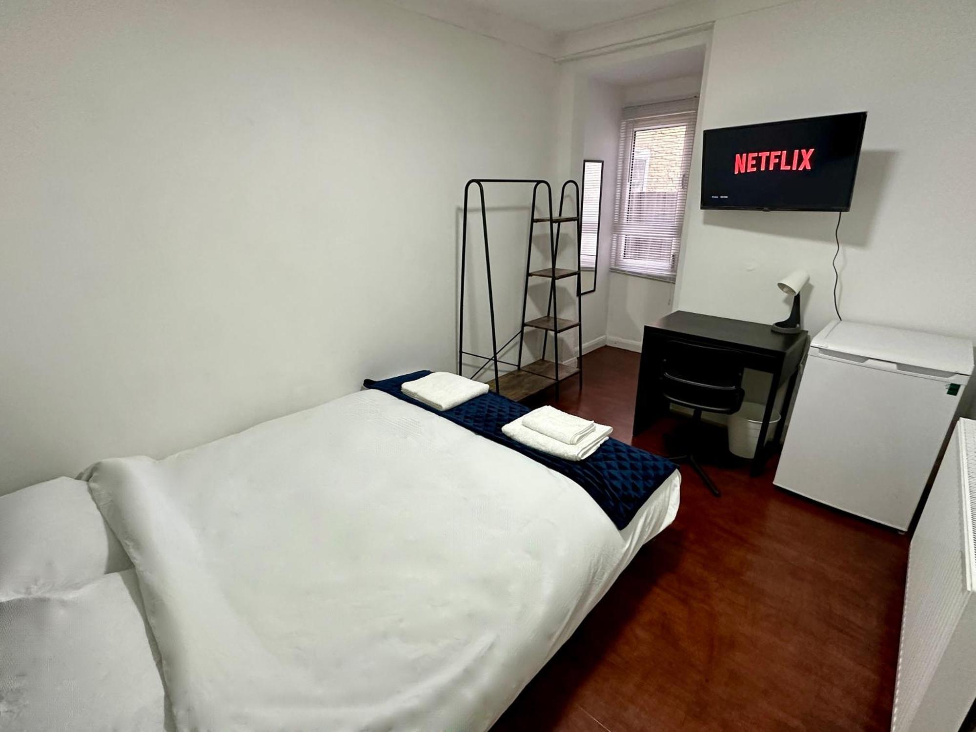 Stratford Guesthouse London Ngoại thất bức ảnh