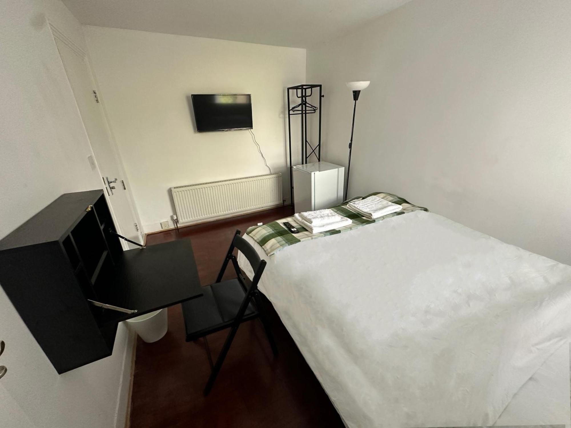 Stratford Guesthouse London Ngoại thất bức ảnh